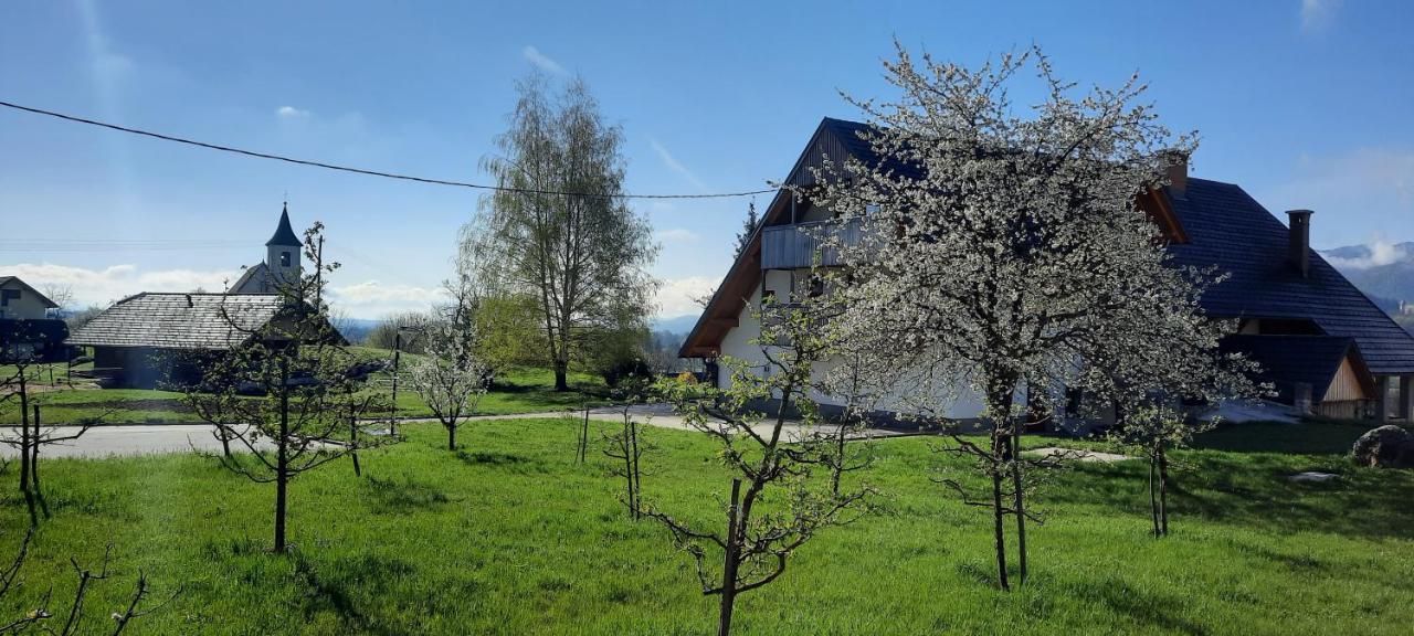 Appartamento Grandma'S House Bled Esterno foto